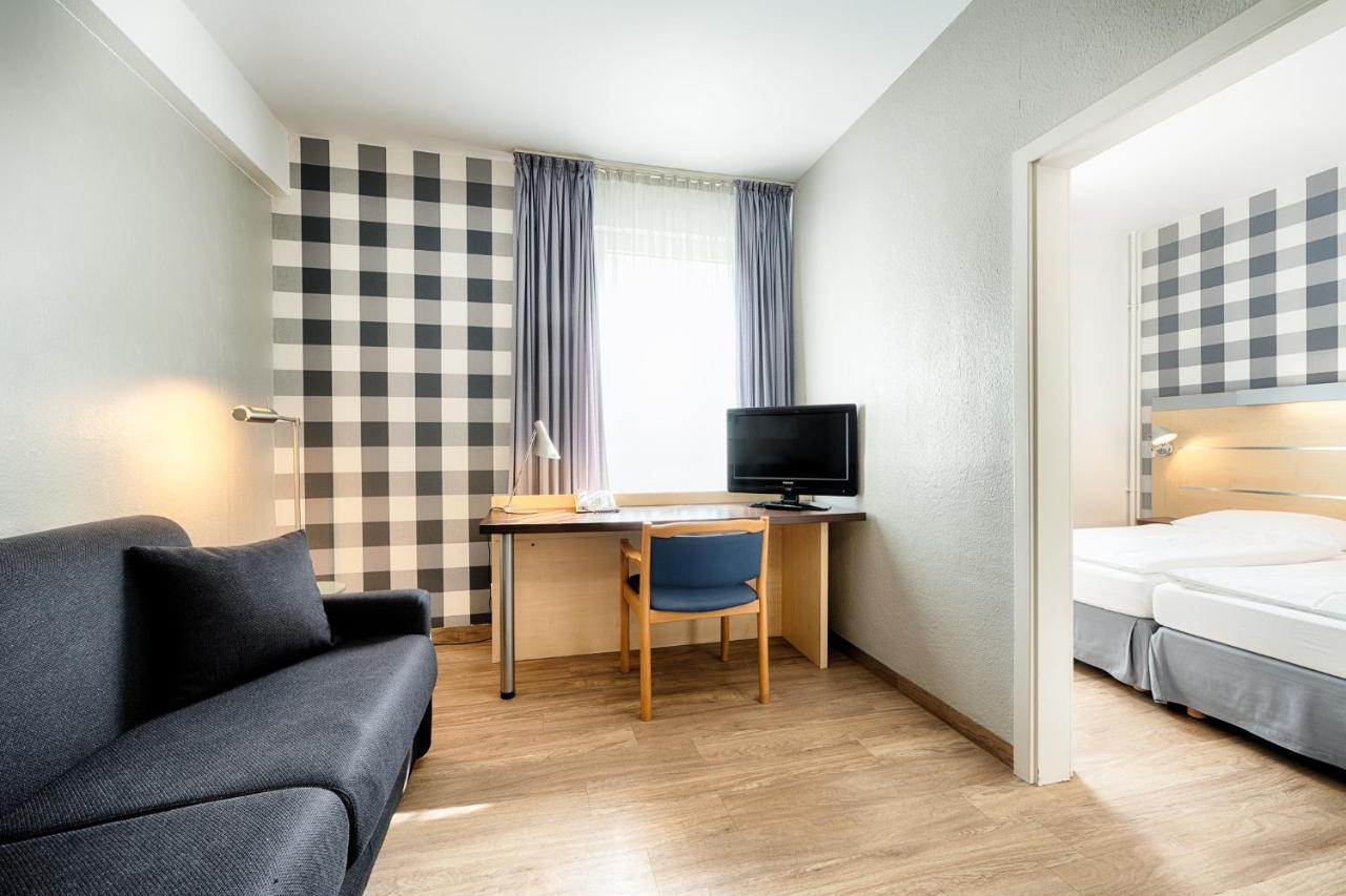 Enjoy Hotel Berlin City Messe Exterior photo